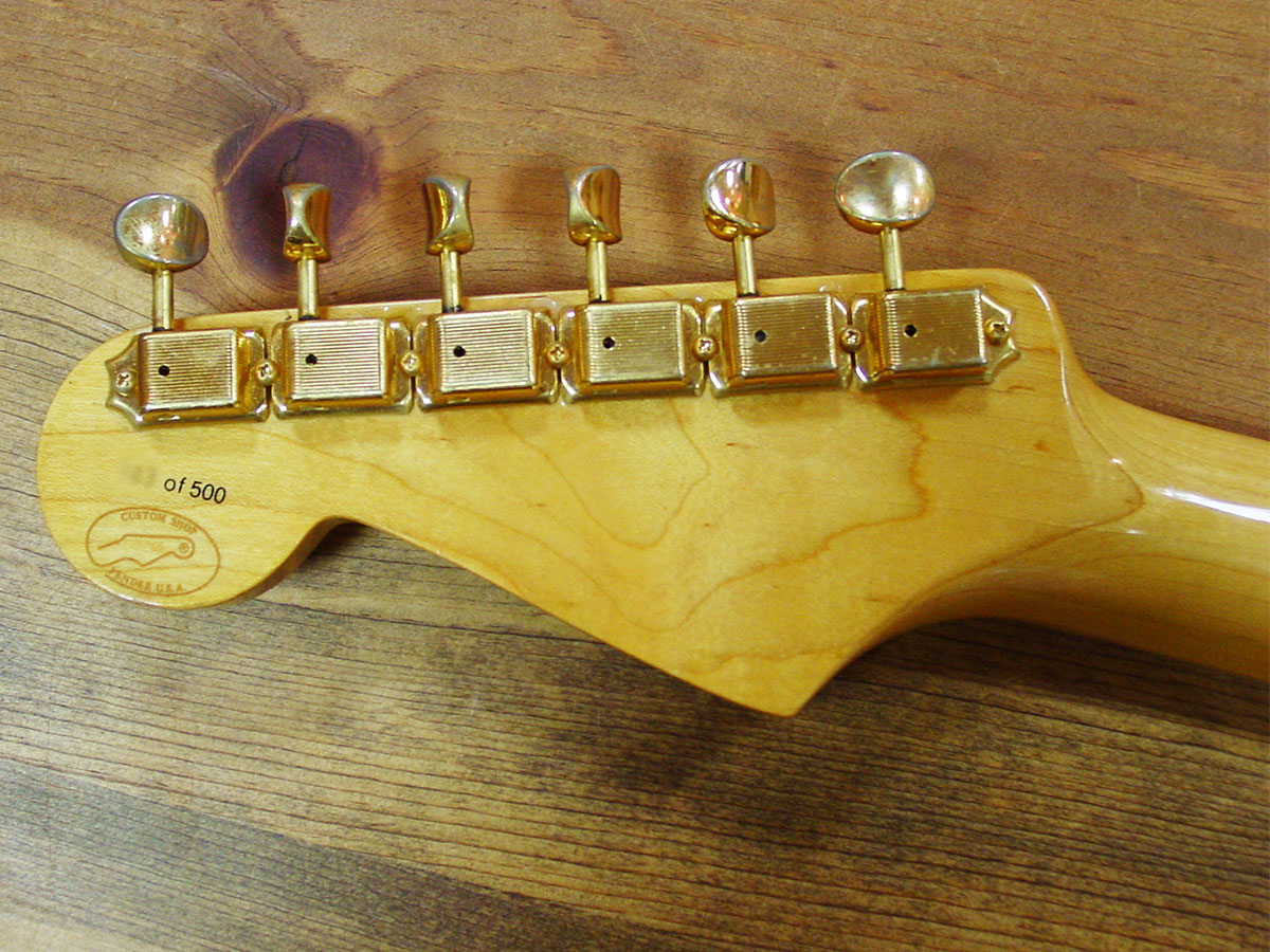Fender_1989_HLE_Strato_7.jpg